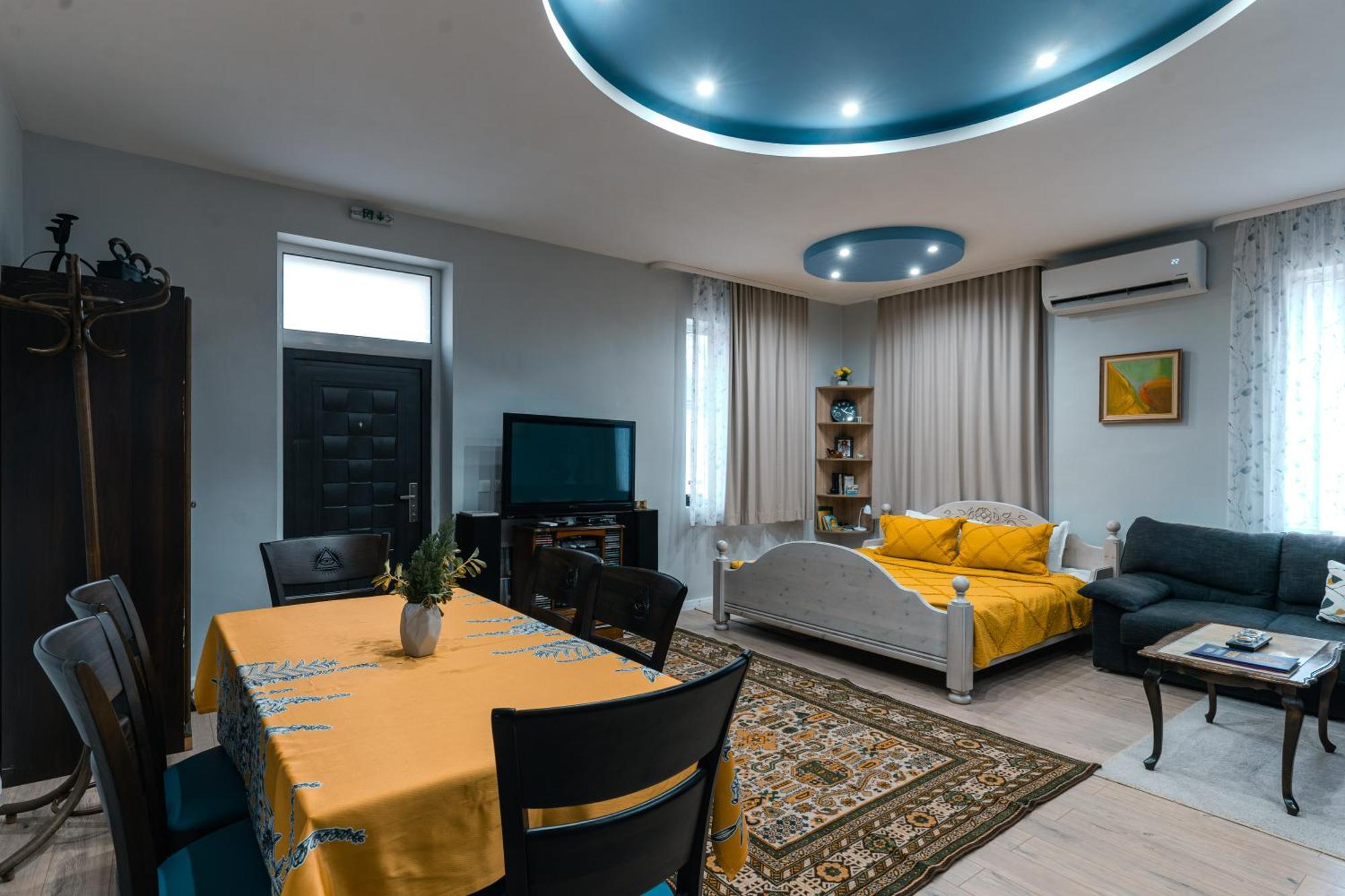 Luxury Studio Near Tsarevets Veliko Tŭrnovo Exterior photo